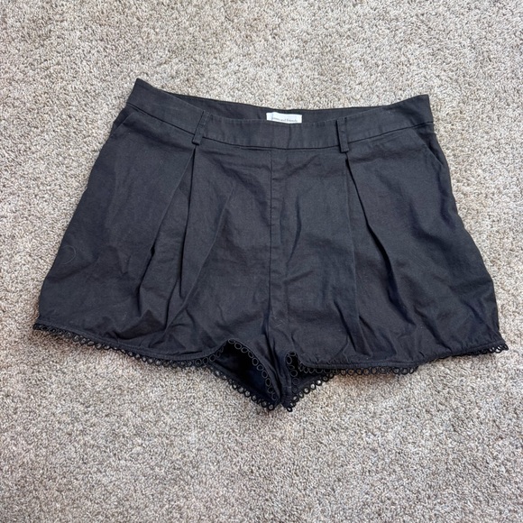 LOVERS + FRIENDS Neal Shorts size L - Picture 1 of 6